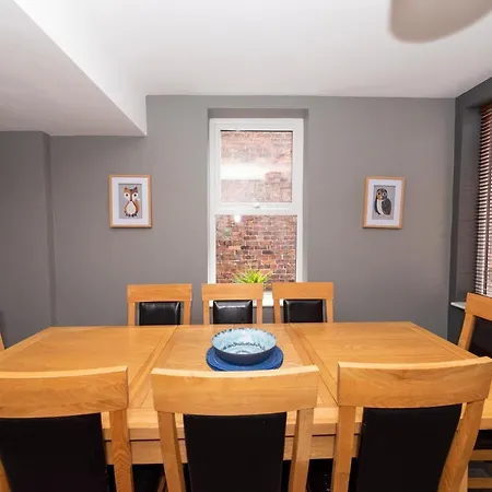 Coastal Escape At 31, * Scarborough