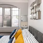 Holiday home Coastal Escape At 31,
