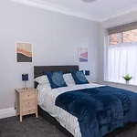 Feriehus Coastal Escape At 31, *