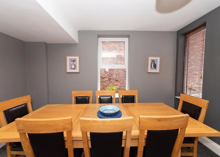 Coastal Escape At 31, * Scarborough